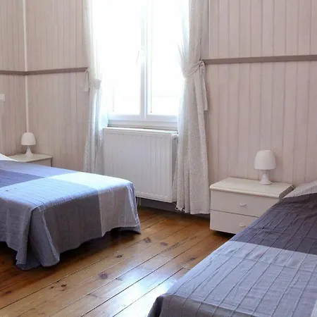 Gite Le Chuquet 펜션 *